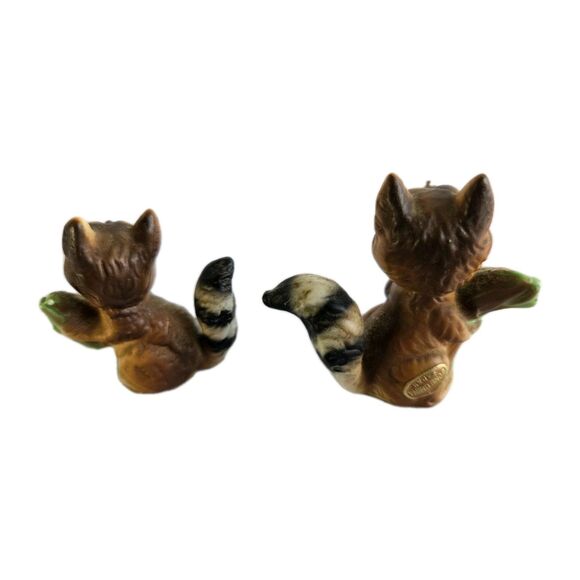 Vintage JAPAN Bone China RACOON HOLDING CORN Set of 2 MINIATURE Animal FIGURES - Picture 2 of 9